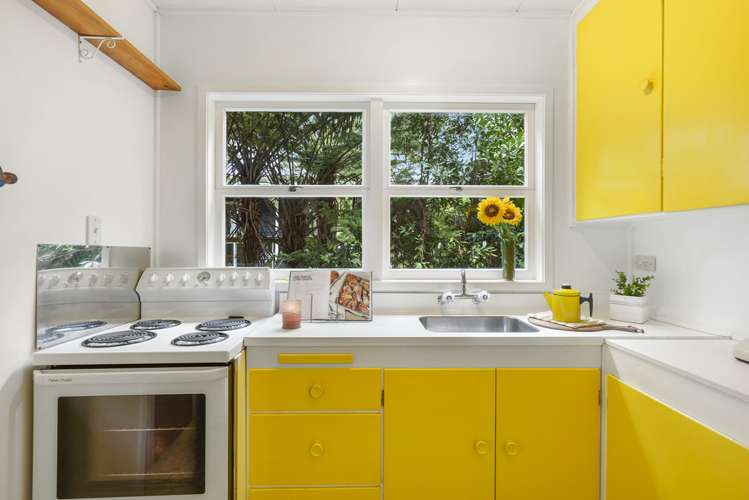 117 Woodlands Park Road Titirangi_7