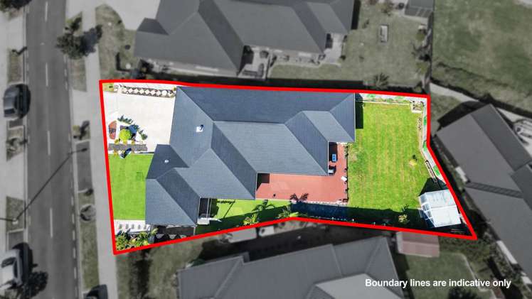 15 Opouatu Avenue Glenbrook_12