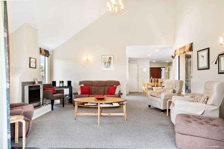 13 Lothian Brae Wattle Downs_6