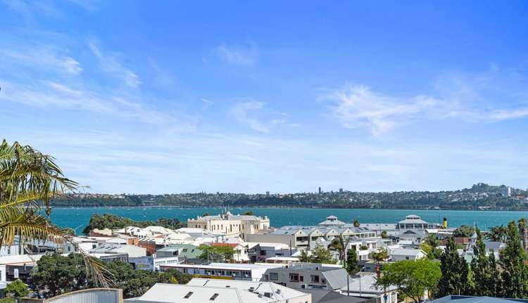 7 Calliope Road Devonport_17