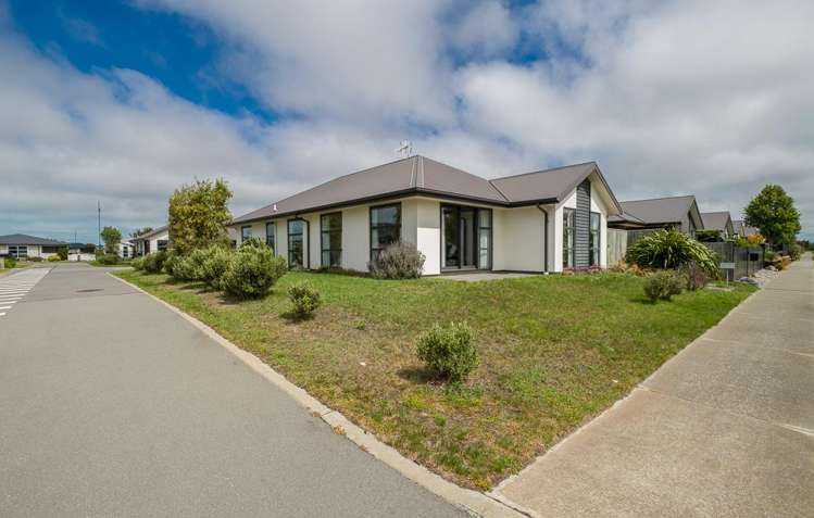 32 Kawari Drive Pegasus_18