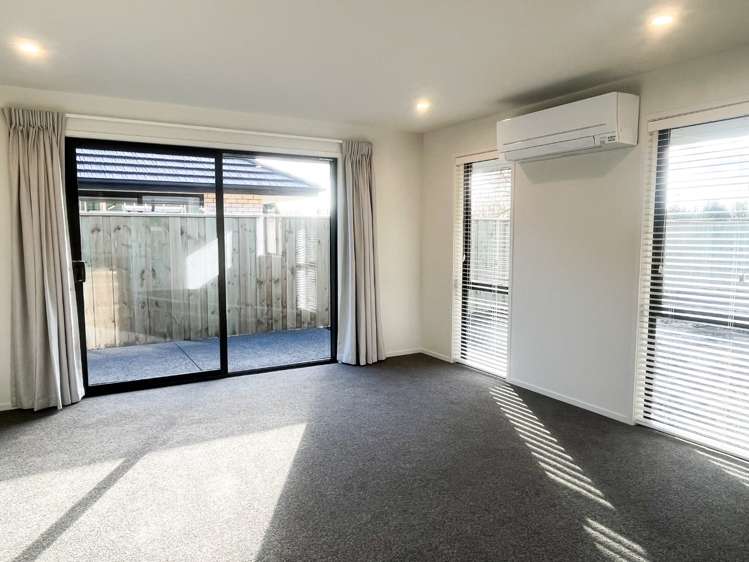 63 Henshaw Street Woodend_5