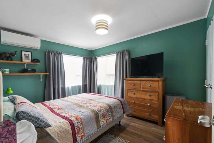 4 Cross Street Drury_9