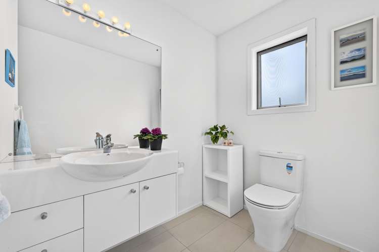 2/51 Merani Street Belmont_18