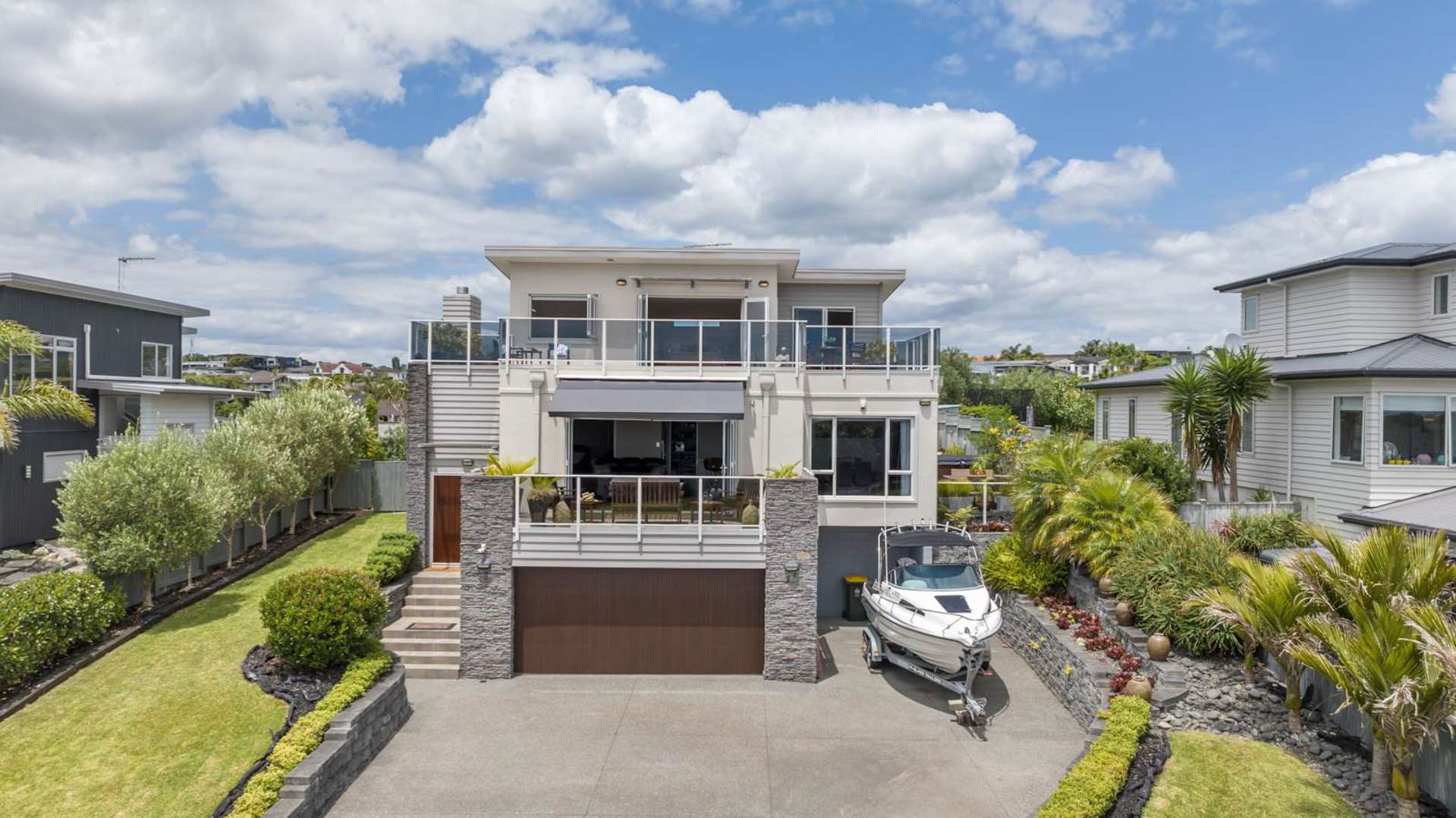 12 Columbia Crescent Beachlands_0