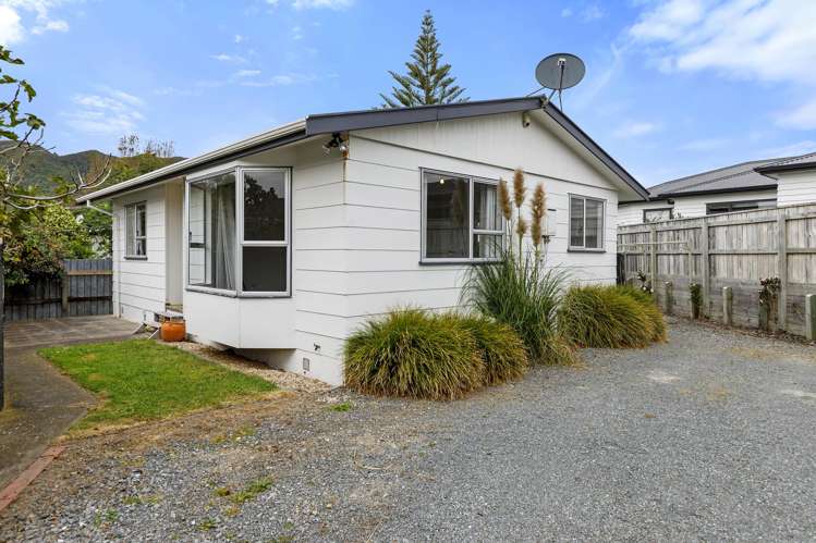 3/6 Awamutu Grove Waiwhetu_17