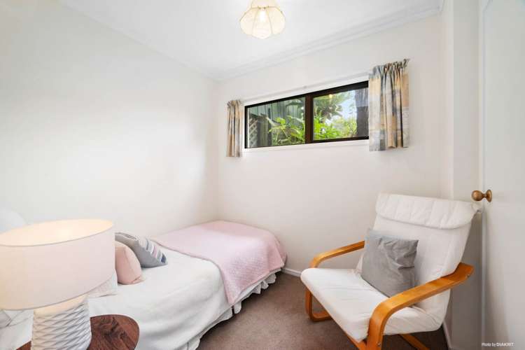 1/708 Beach Road Browns Bay_14