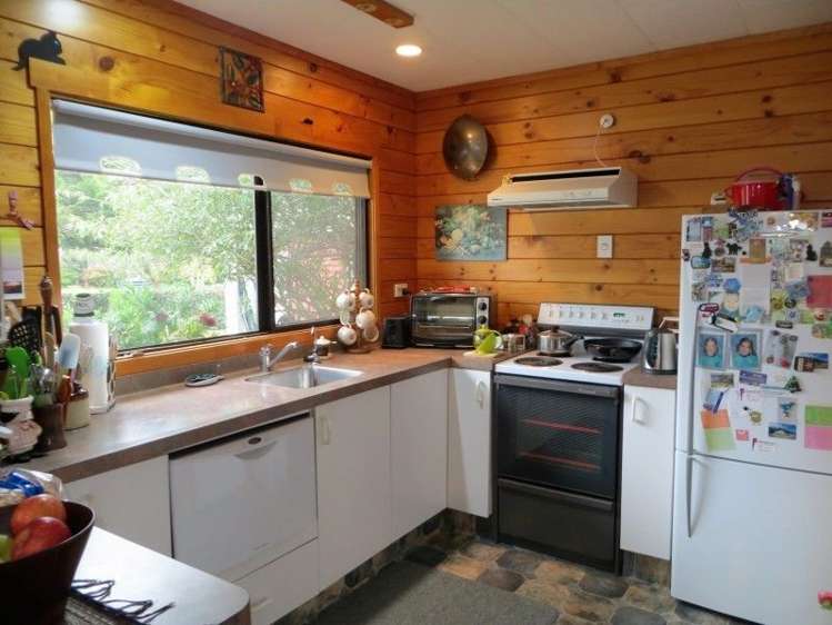 4 Catherine Crescent Te Aroha_3