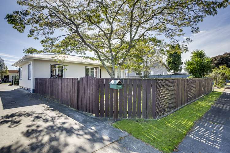 1404 Jellicoe Street Mayfair_11