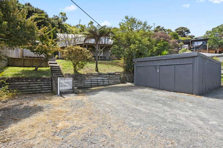 2b Foster Avenue Huia_16