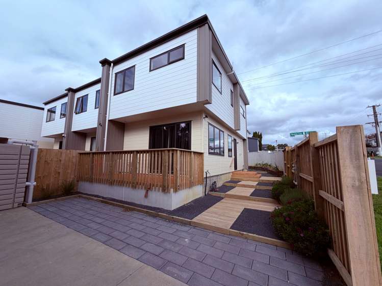 1/145 Tirimoana Road_0