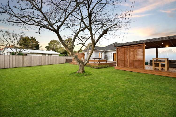 12 Tui Avenue Forest Lake_17