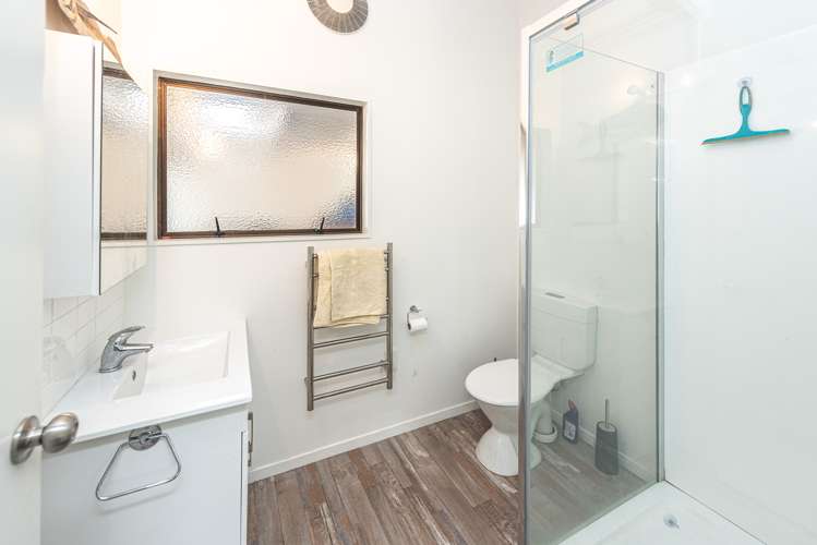 96b Anzac Parade Wanganui East_12