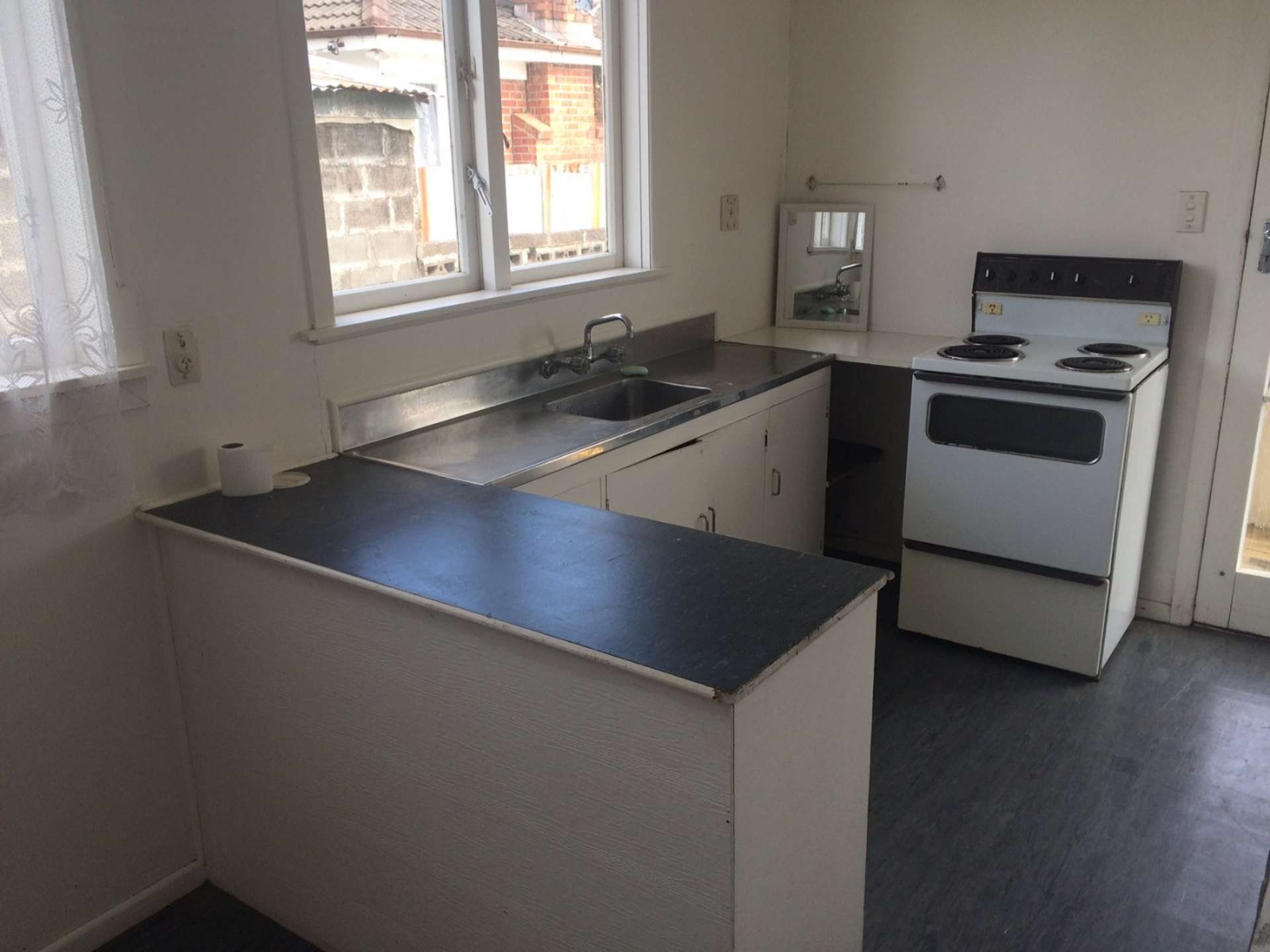 3/4 Ganges Avenue 2371_0