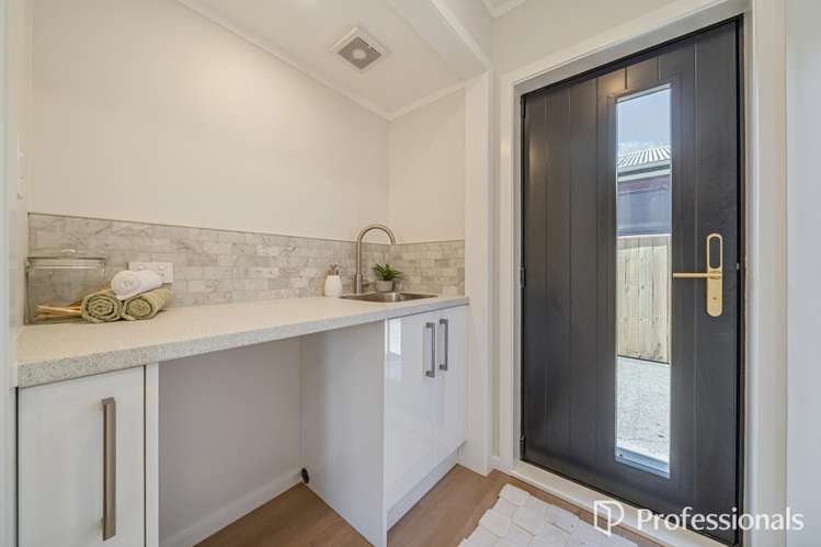 4/15 Douglas Street Waiwhetu_15