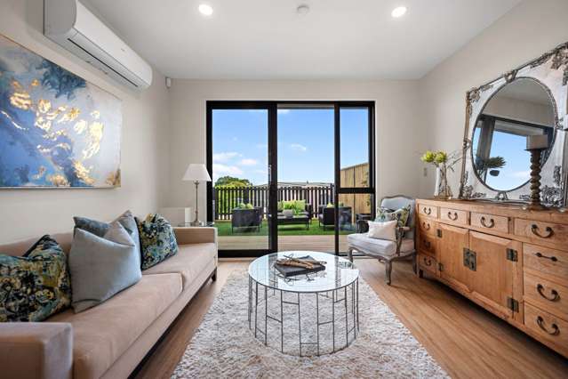 2 Bed, 2 Ensuite – Brand New with Views