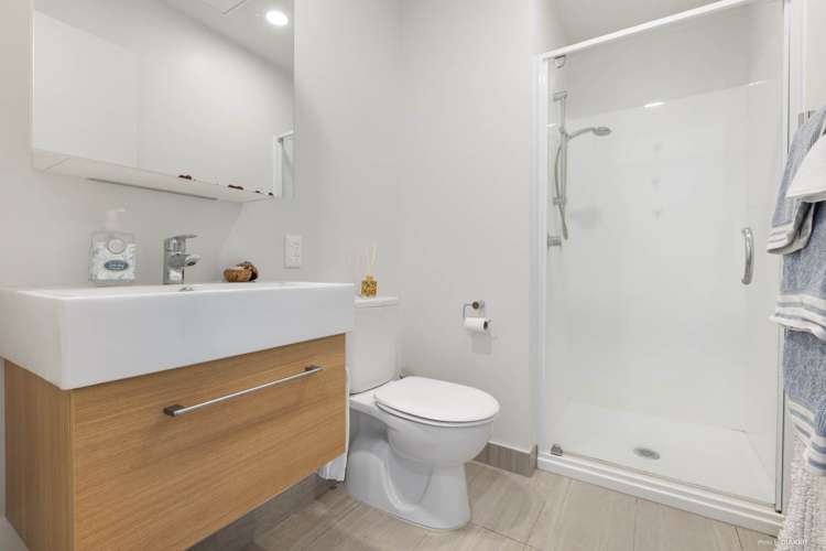 404/3 Bluegrey Avenue Stonefields_7