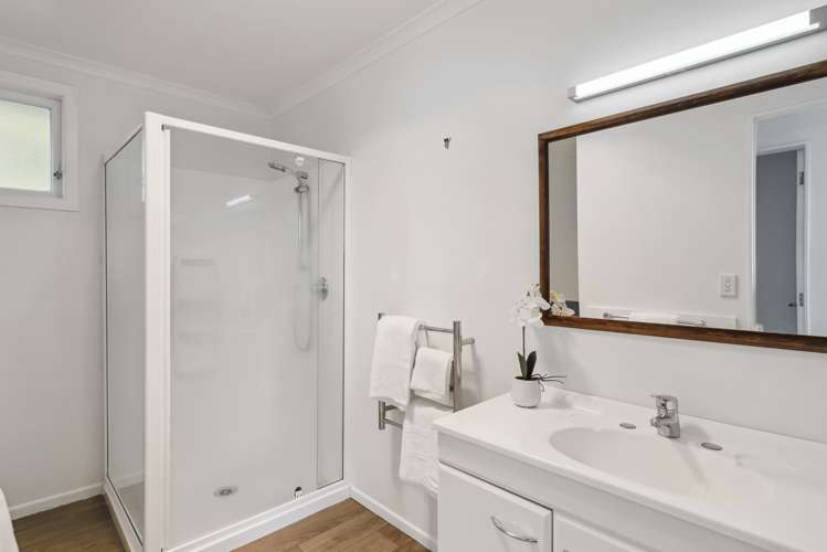 6 Kokako Road Otaihanga_13