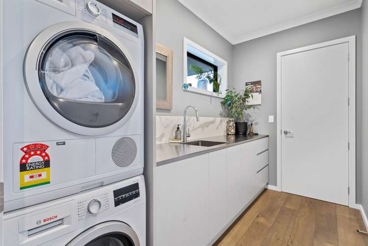 8 Lochend Close Waihopai_23