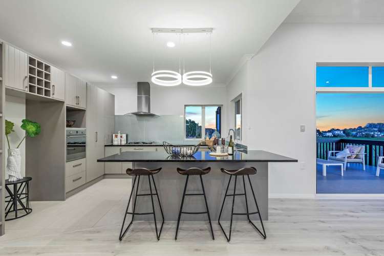 16 Zara Court Windsor Park_41