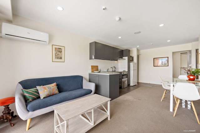 2F/1 Ophir Street Grey Lynn_4