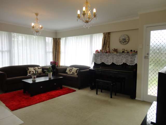 1/63 Rawhiti Road One Tree Hill_4