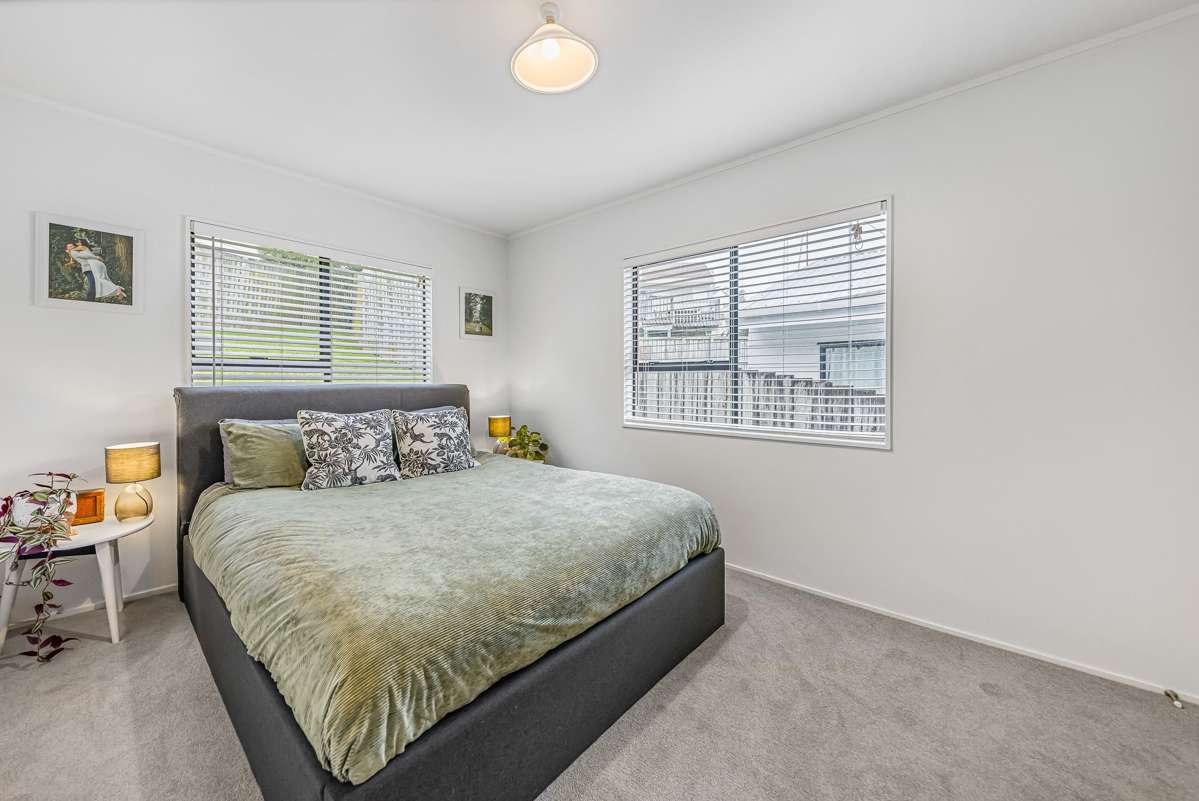 2/69 Trias Road_5