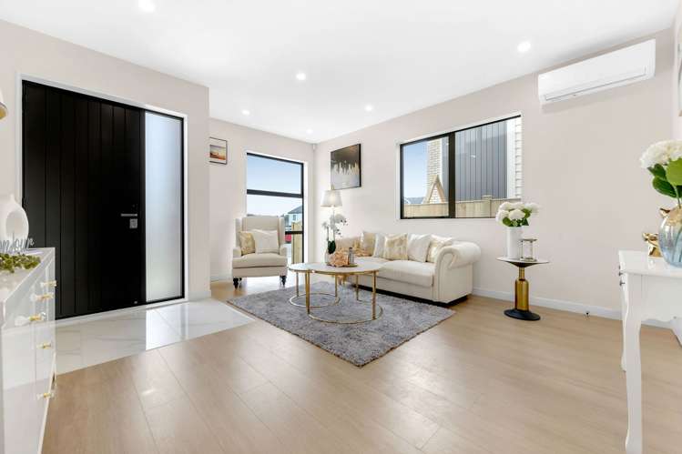 26 Hermitage Street Flat Bush_3