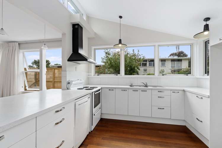 94 Aberdeen Road Campbells Bay_11