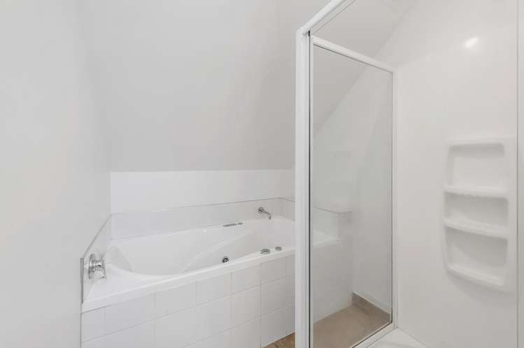 4/1010 Colombo Street Saint Albans_21