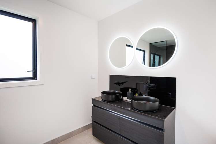 15 Harvest Lane Newbury_25