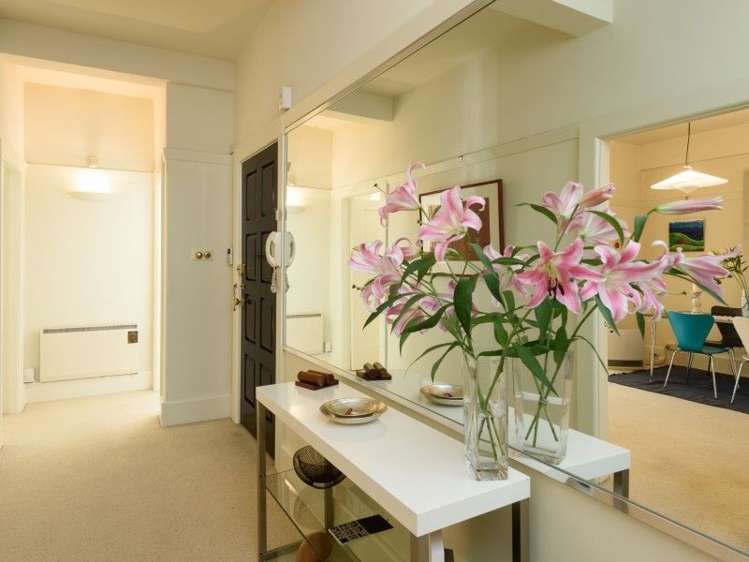 2/306 Oriental Parade Oriental Bay_1