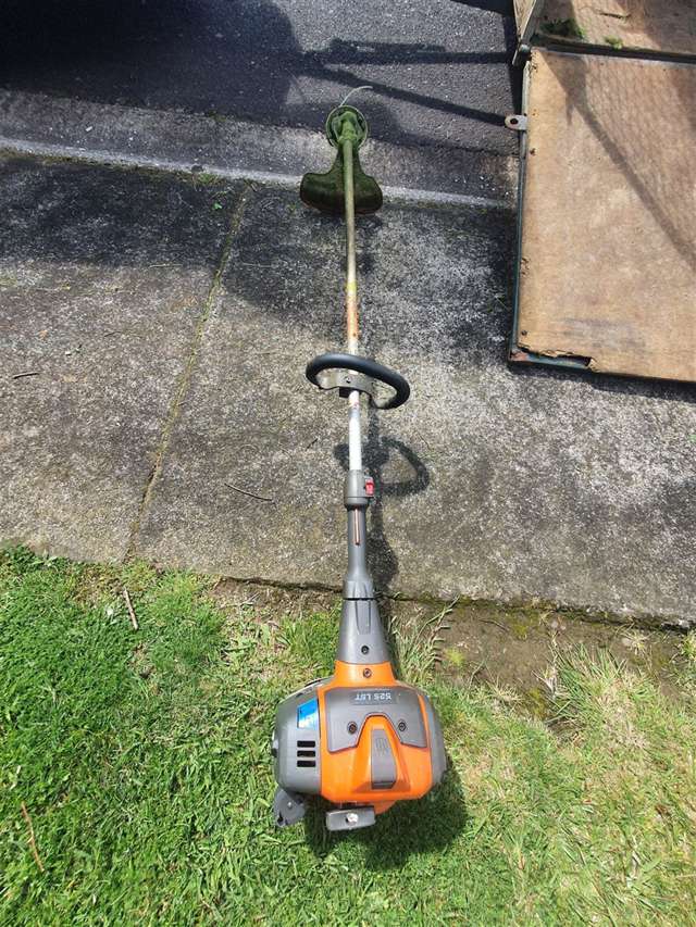 Lawn Mowing Run and Near New Gear Paeroa_4