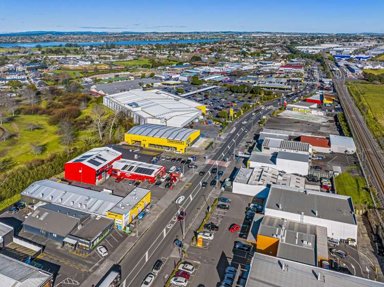 161-167 Apirana Avenue St Johns_6