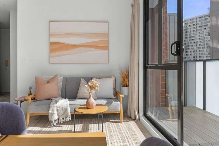 3F/50-52 Eden Crescent_0