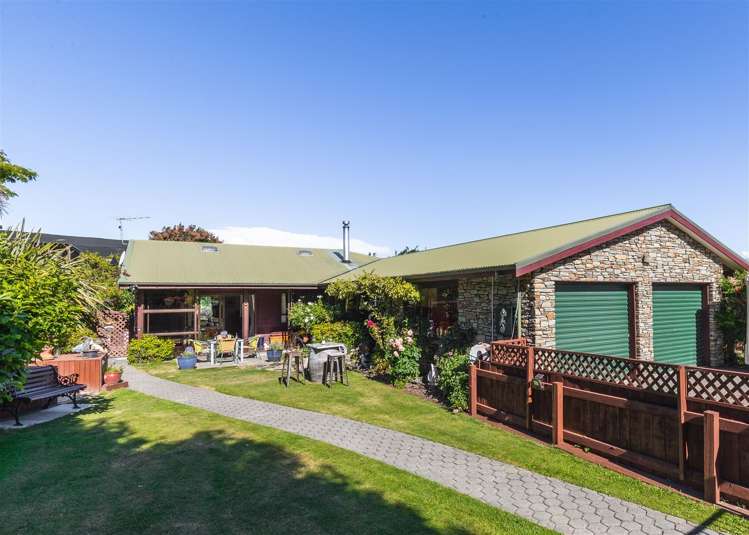 44 Rata Street Wanaka_1