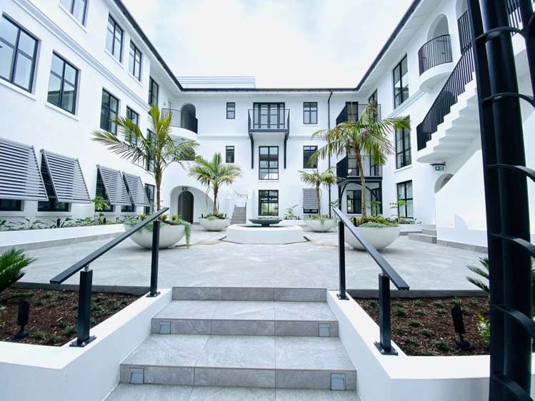 101/2 Tagalad Road Mission Bay_1