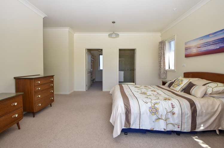 39 Armstrong Avenue Carterton_12