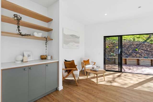 8 Golden Elm Rise Toi Toi_2