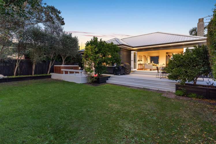1/23 Ballarat Street_0