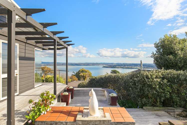 8 Jacaranda Avenue Beach Haven_0