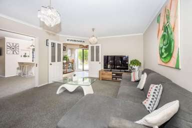 66 Ayrshire Drive_1