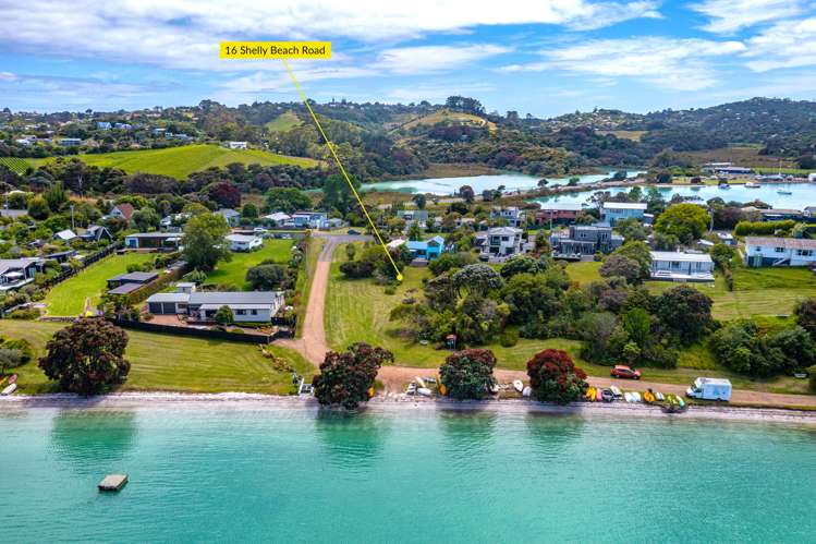 16 Shelly Beach Road Surfdale_13