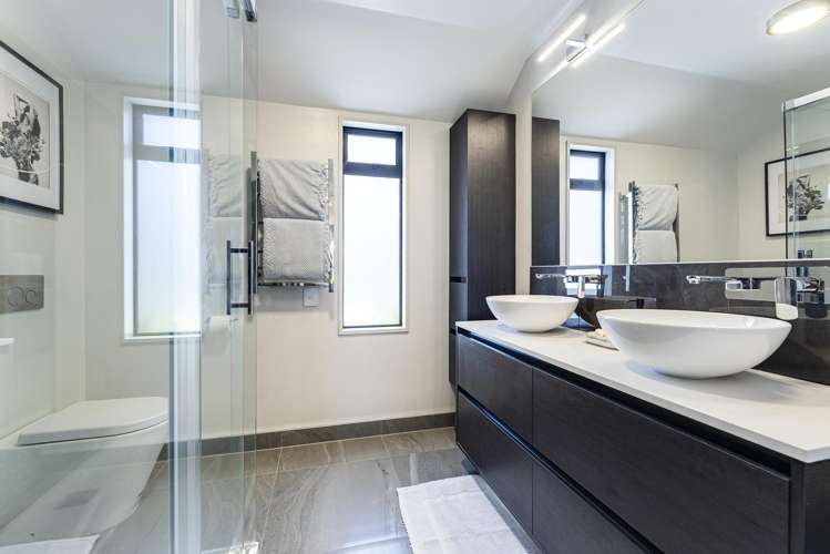 36 Cambelldon Crescent Stoke_14