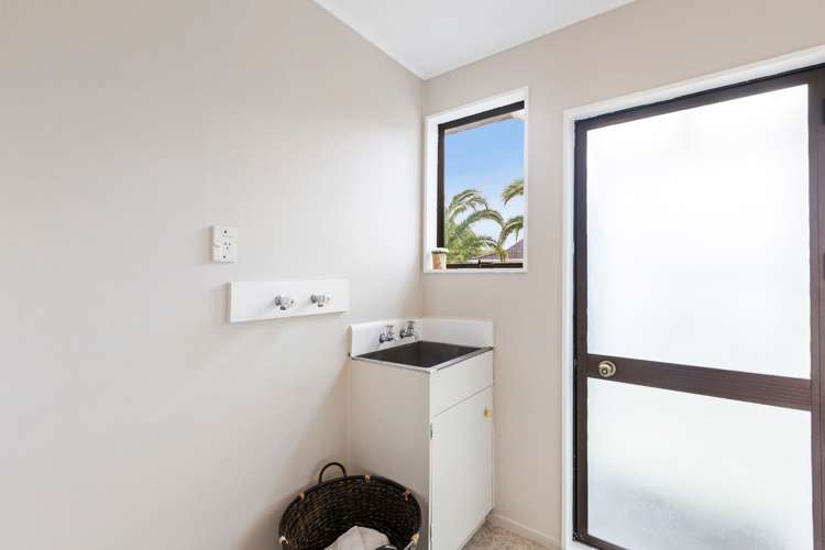 2/26 Karepo Crescent Ranui_13