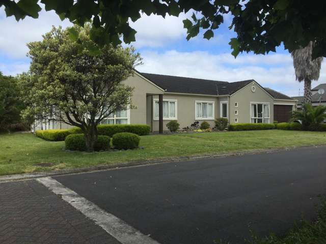 15 Huntaway Lane Te Atatu Peninsula_1