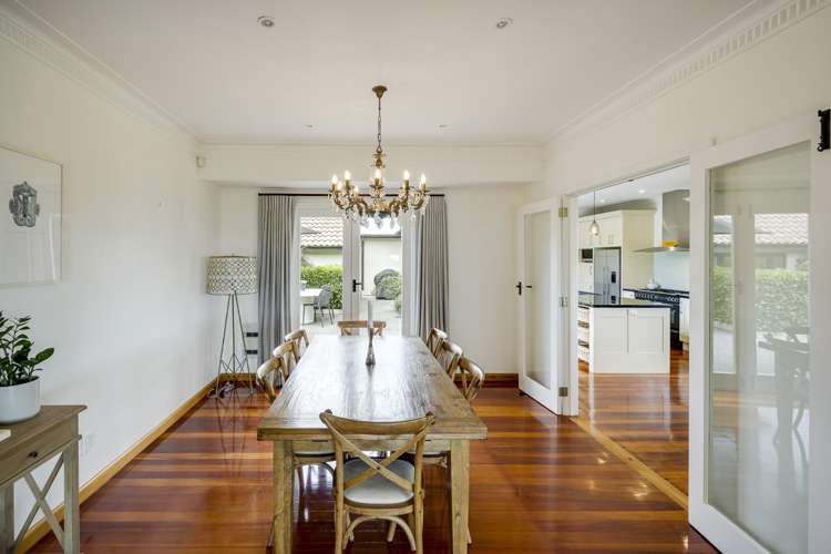 44 Busby Hill Havelock North_8