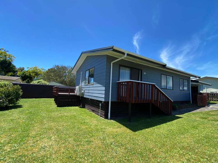 29 Sunrise Avenue Owhata_1