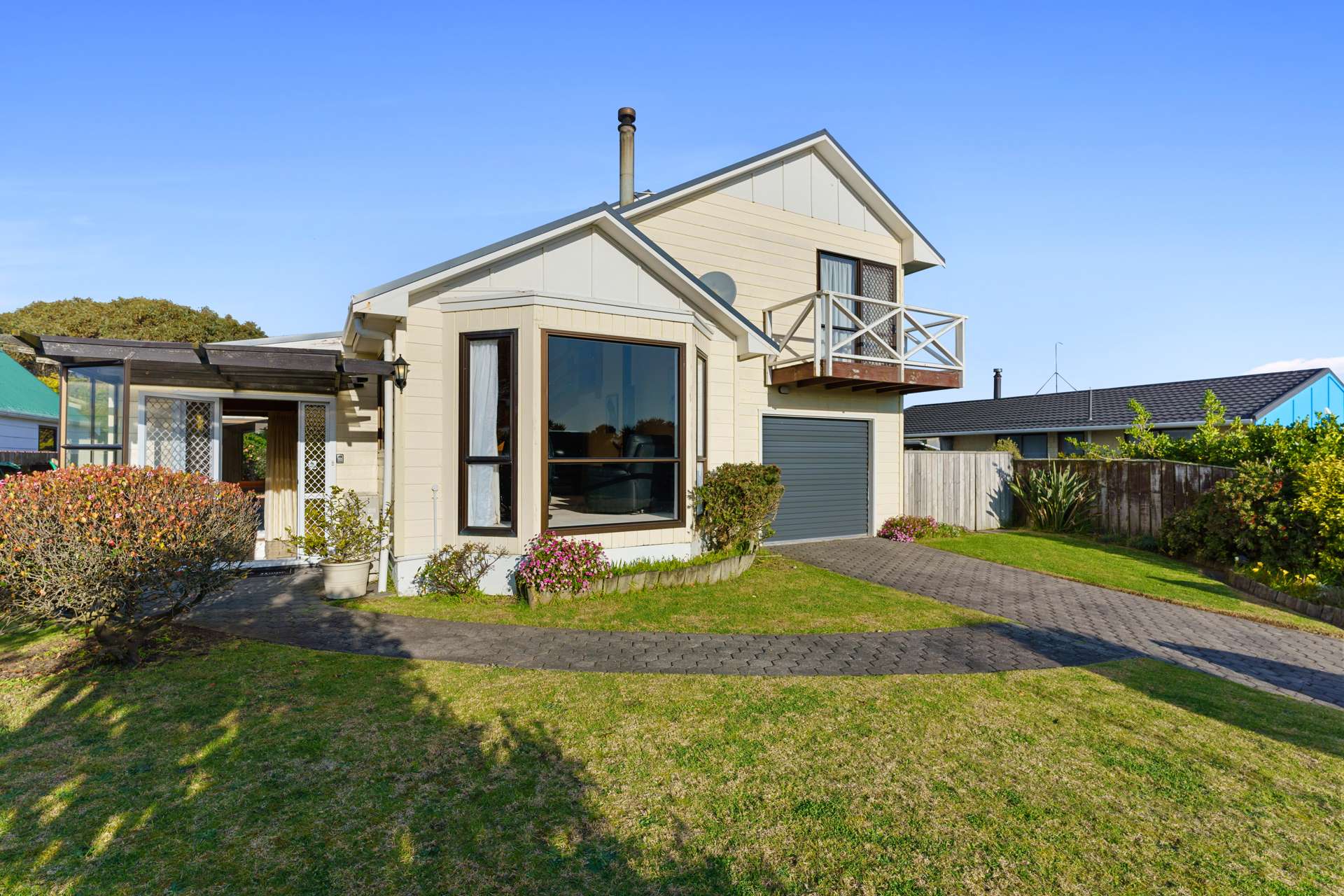 36 Simcox Street Otaki Beach_0