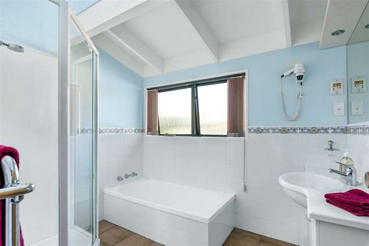 1/28 Walter Street Hauraki_13